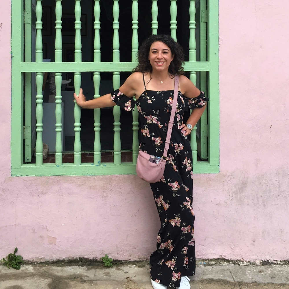 Meet your Posher, Samantha!
